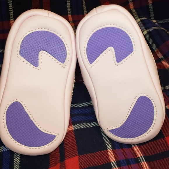 Heart Booties - Picture 5 of 5